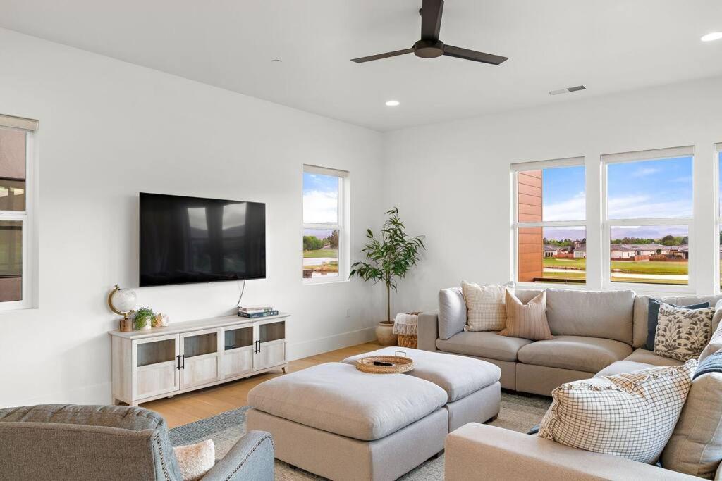 Villa 22 A Fairway To Heaven, Brand New Listing! Stunning Views! St. George Exteriér fotografie